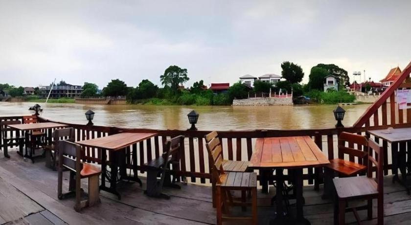 Jidapa Resort Phra Nakhon Si Ayutthaya Exterior photo